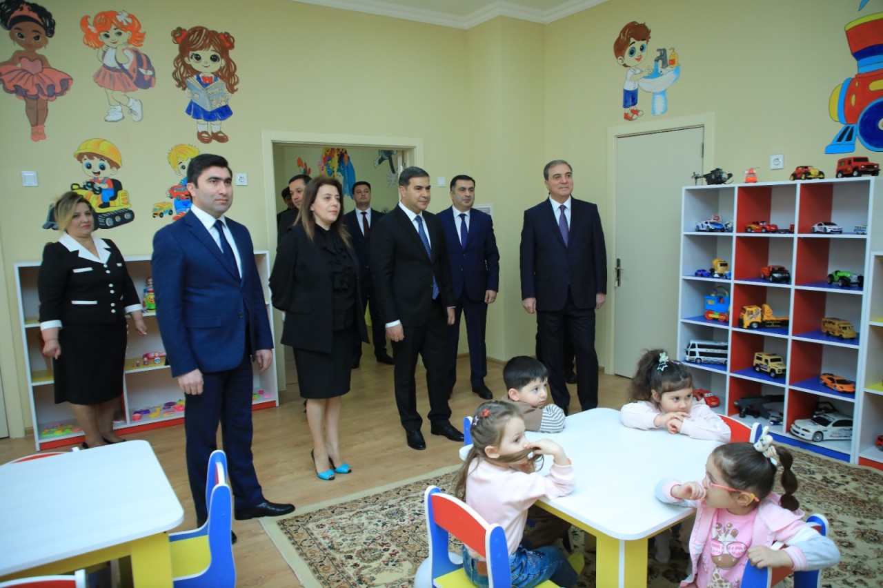 Niyazi Bayramov körpələr evinin açılış mərasimində  - FOTOLAR